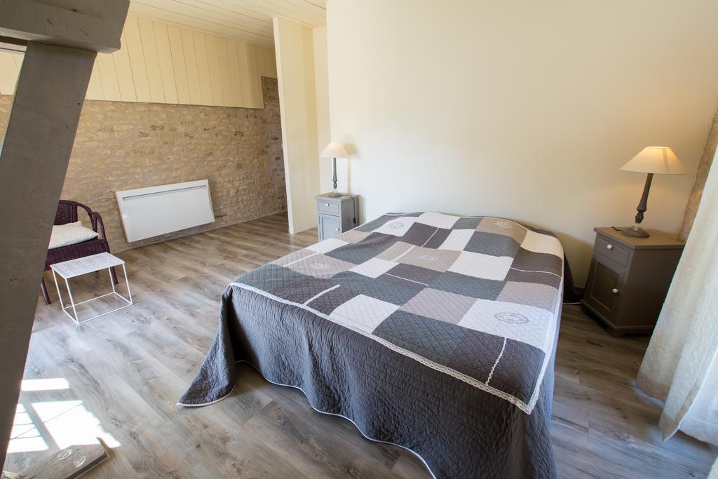 Chambres D'Hotes L'Oustralac La Chapelle-Aubareil Kültér fotó