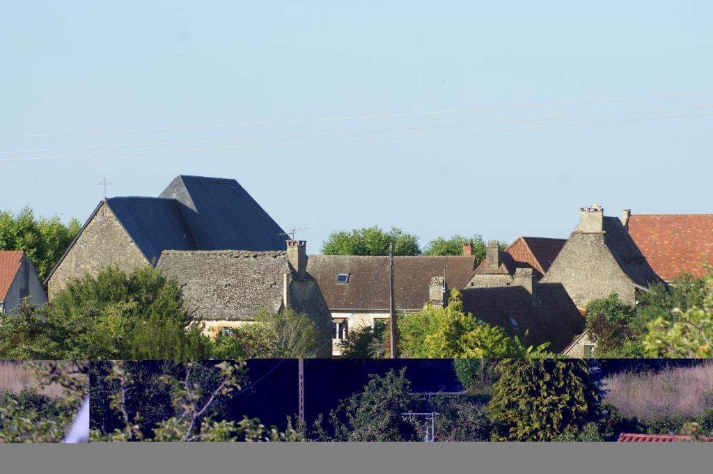 Chambres D'Hotes L'Oustralac La Chapelle-Aubareil Kültér fotó